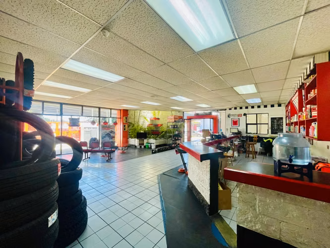 OPORTUNIDAD DESARROLLADORES | 6,400 V² EN BOULEVARD PRINCIPAL | ESQUINA ESTRATÉGICA SAN CRISTÓBAL PV - Imagen 16