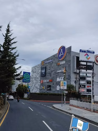 ATENCION DESARROLLADORES | 6,400 V² EN BOULEVARD PRINCIPAL SAN CRISTOBAL ESQUINA ESTRATÉGICA PV