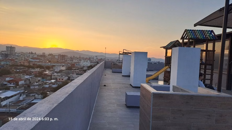Rento apartamento de 2 habitaciones amueblado y equipado en zona 1.