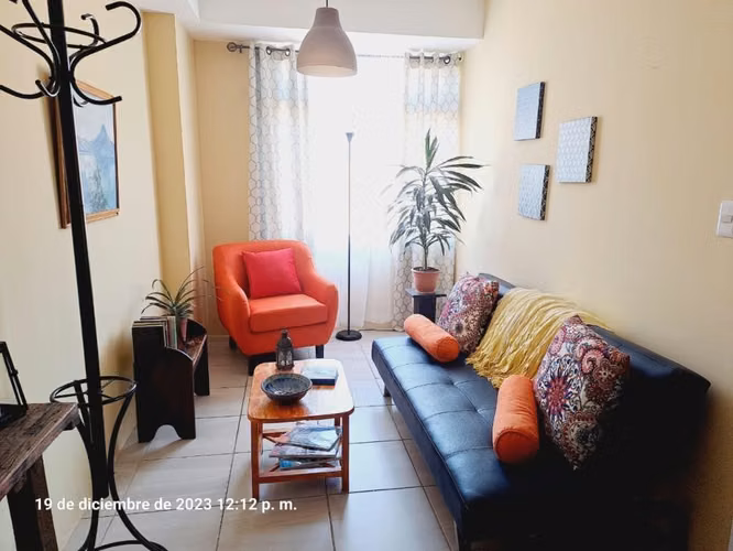 Rento apartamento de 2 habitaciones amueblado y equipado en zona 1.