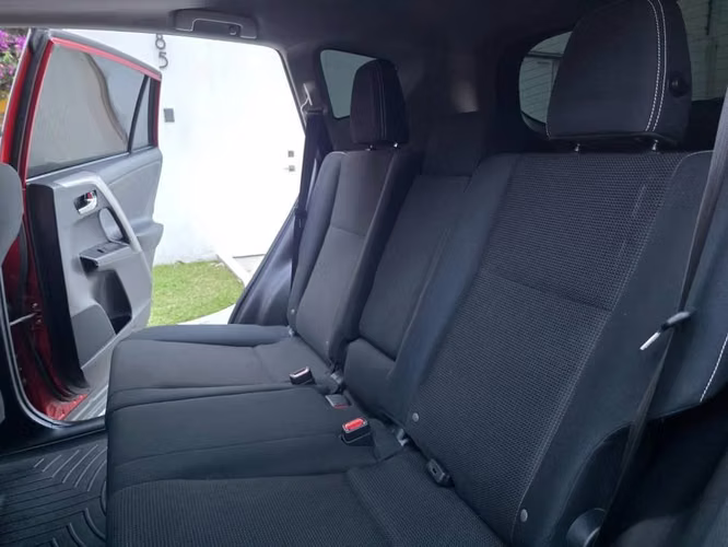TOYOTA RAV4 - Imagen 3