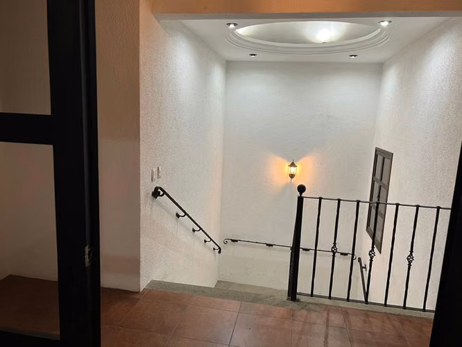 Casa en Venta en Antigua Guatemala | 330 m² | A 5 Min del Estadio Pensativo | Bella Vista pv - Imagen 3