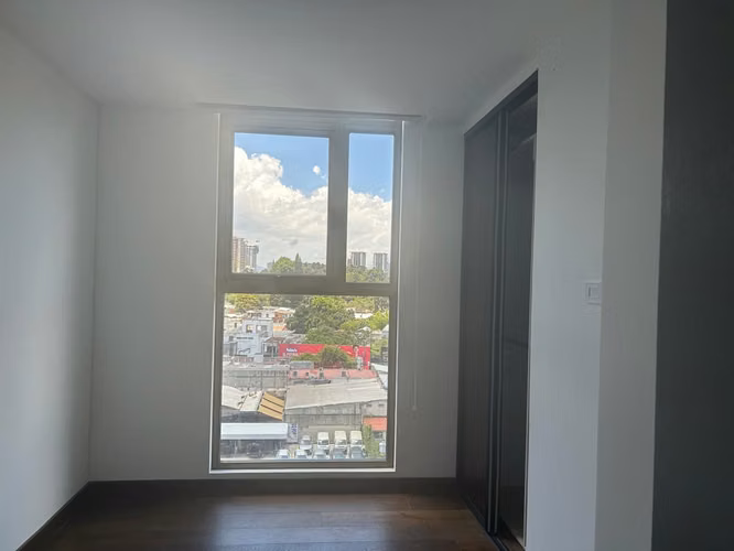 Apartamento Nuevo en Atarah Zona 10 | Balcón y Amenidades Premium pv - Imagen 4