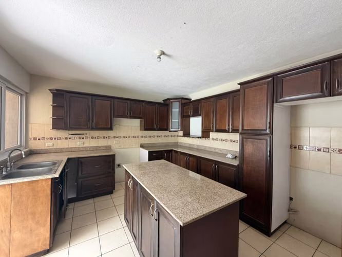 Casa en Condominio Jardines de San Isidro zona 16 - Imagen 5