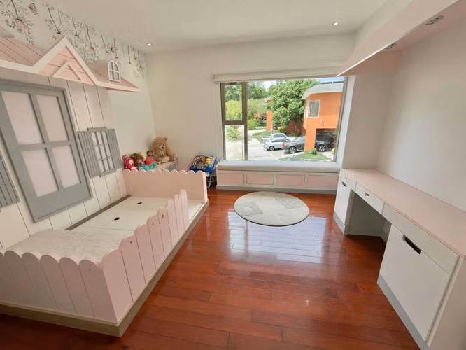 Linda casa en venta en El Casaño Muxbal, amplio jardín. - Imagen 17