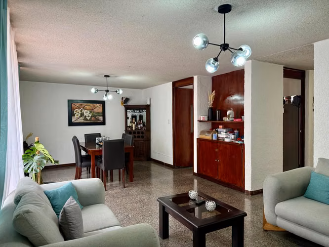 CASA EN VENTA EN ZONA 11, DENTRO DE GARITA - Imagen 4