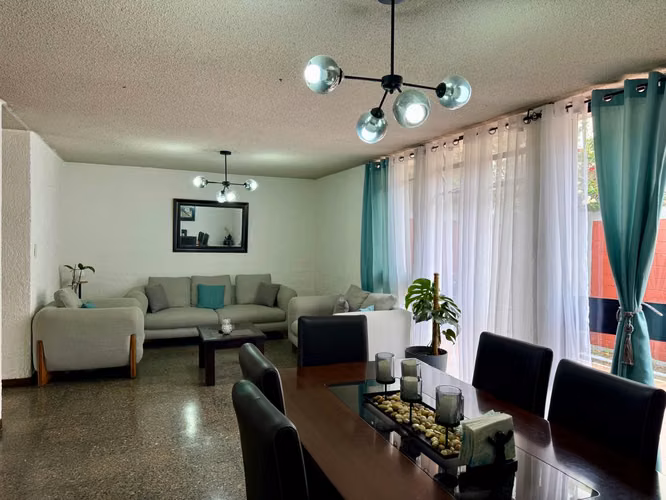 CASA EN VENTA EN ZONA 11, DENTRO DE GARITA - Imagen 3