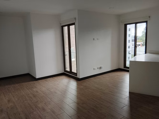 Apartamento en Renta Zona 10 Marques de Oakland - Imagen 9