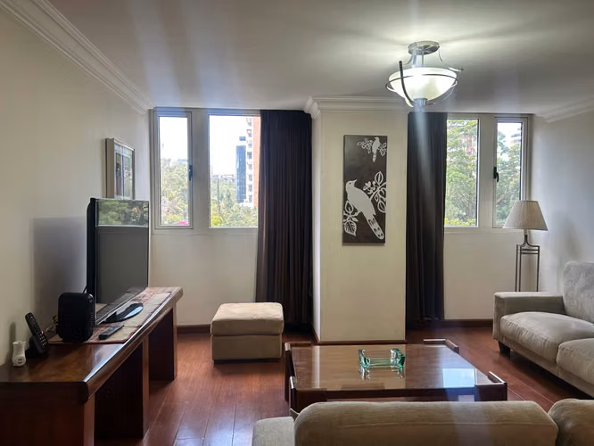 Apartamento Amueblado en Renta Zona 14, Edificio Marqués del Valle - Imagen 2