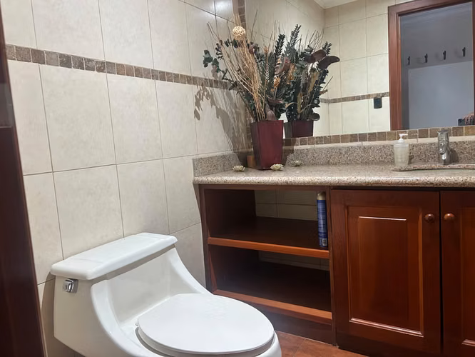 Apartamento Amueblado en Renta Zona 14, Edificio Marqués del Valle - Imagen 6