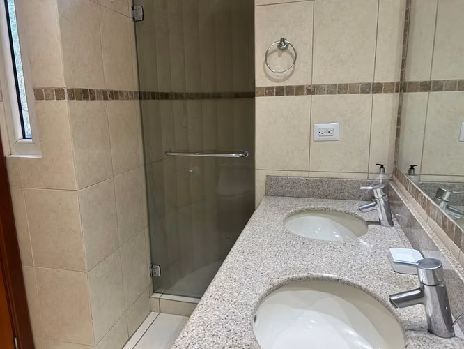 Apartamento Amueblado en Renta Zona 14, Edificio Marqués del Valle - Imagen 13