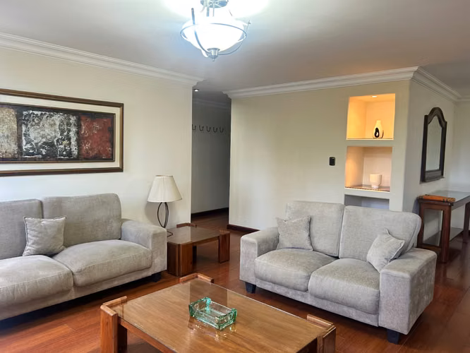 Apartamento Amueblado en Renta Zona 14, Edificio Marqués del Valle
