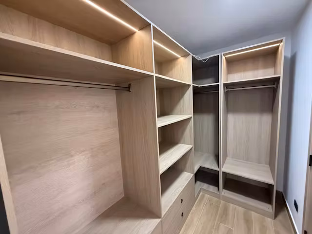 Rento apartamento en Zona 15 EDIFICIO NUEVO CON ROOFTOP - Imagen 17
