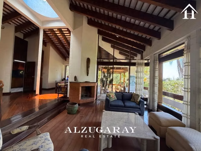 Casa con terreno a la par de hotel Hilton Km9 Carr a El Salvador - Imagen 3