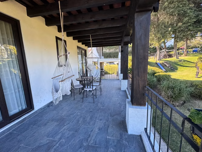 Vendo linda casa Lazos de Fraijanes km 19 Carretera a El Salvador $650,000 - Imagen 2