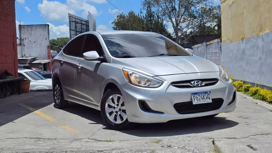 HYUNDAI ACCENT 2015