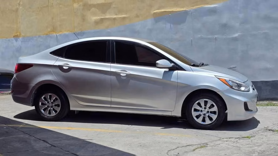 HYUNDAI ACCENT 2015 - Imagen 2