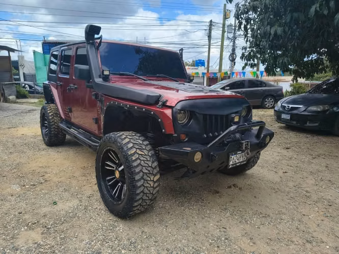 JEEP WHANGLER UNLIMITED SAHARA