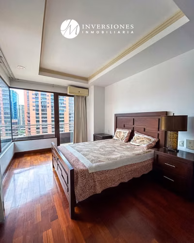 Apartamento de 2 dormitorios amueblado en zona 10 - Imagen 7