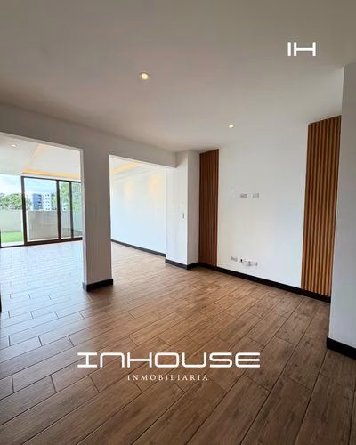 APARTAMENTO EN VENTA EN ZONA 10 CON AMPLIO JARDÍN - Imagen 9
