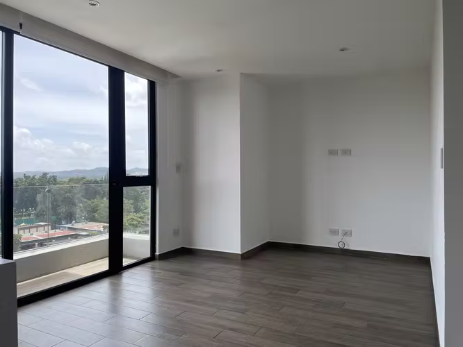 Apartamento de 2 Habitaciones en Parque 15 - Imagen 2