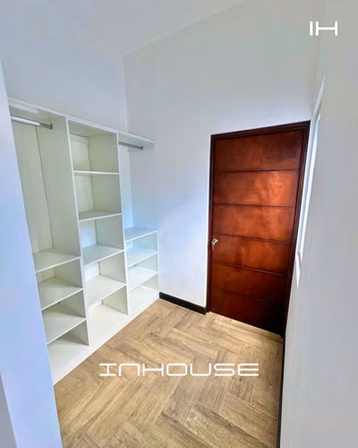 CASA EN VENTA EN ZONA 16 HACIENDA REAL PARA ESTRENAR - Imagen 5