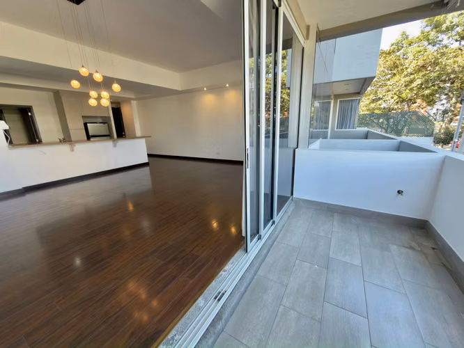 Lindo apartamento en Renta en Edificio Quinze VH1 zona 15 | 2 Habitaciones + servicio