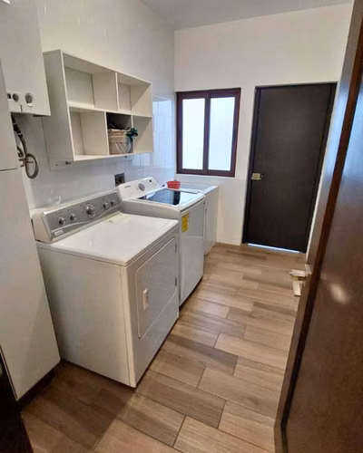 CASA EN RENTA ZONA 16 JARDINES DE SAN ISIDRO, UN NIVEL - Imagen 9