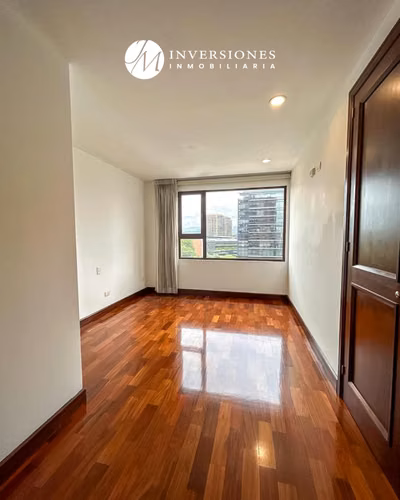 Apartamento amplio de 1 dormitorio en zona 10 - Imagen 6