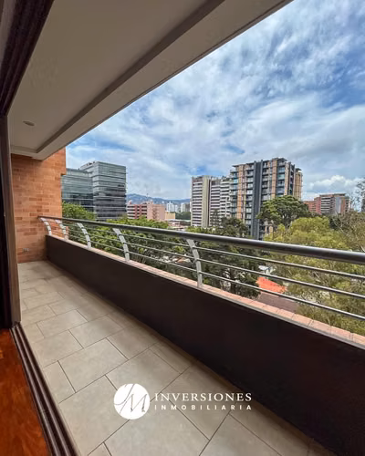 Apartamento amplio de 1 dormitorio en zona 10 - Imagen 9