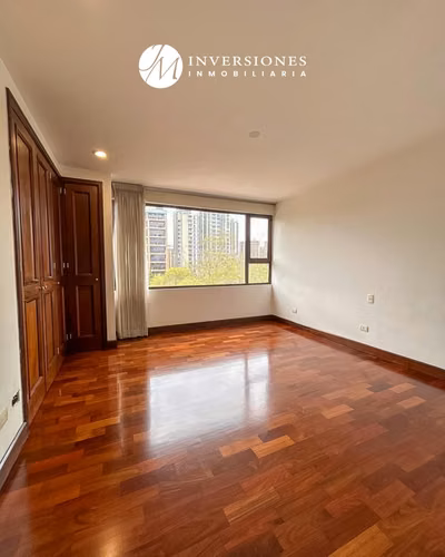 Apartamento amplio de 1 dormitorio en zona 10 - Imagen 4