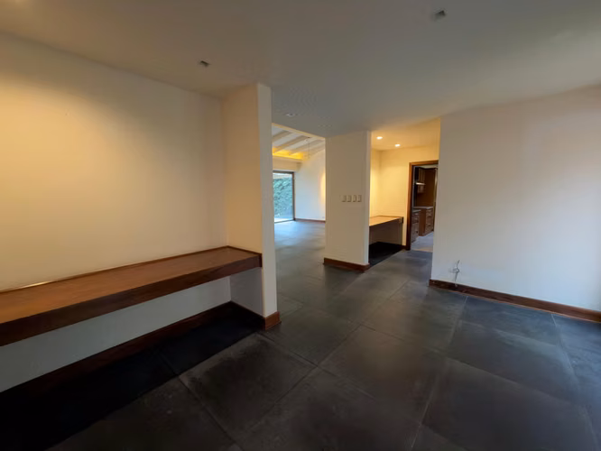 Casa en Renta Vista Hermosa I | 750 m², Elevador y Amplios Jardines | PV - Imagen 13