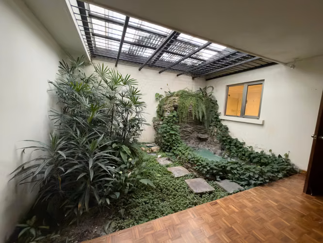 Casa en Renta Vista Hermosa I | 750 m², Elevador y Amplios Jardines | PV - Imagen 3