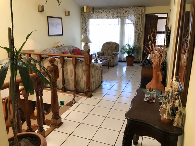 CASA EN VENTA CON 5 HABITACIONES Y ESTUDIO EN MOLINO DE LAS FLORES ZONA 2 DE MIXCO - Imagen 19