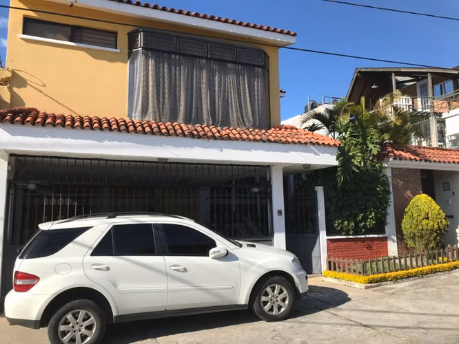 CASA EN VENTA CON 5 HABITACIONES Y ESTUDIO EN MOLINO DE LAS FLORES ZONA 2 DE MIXCO - Imagen 13
