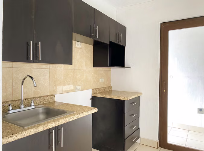 Apartamento en Alquiler | Edificio El Sauce | Zona 2