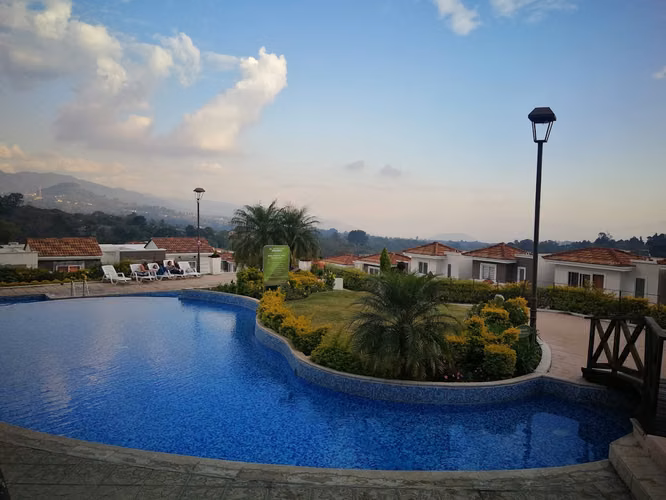 CASA EN VENTA CONDOMINIO ALAMEDAS DE SANTO DOMINGO  KM. 30.5 FRAIJANES - Imagen 5