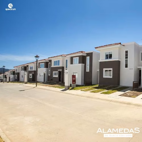 CASA EN VENTA CONDOMINIO ALAMEDAS DE SANTO DOMINGO  KM. 30.5 FRAIJANES - Imagen 4