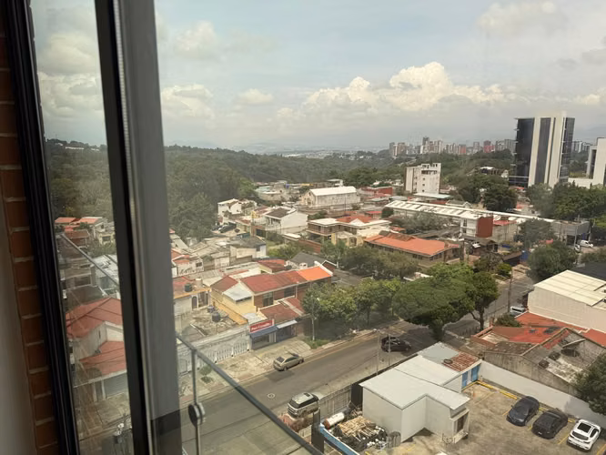 Apartamento en Renta Zona 14, Edificio Terra Delfines - Imagen 8