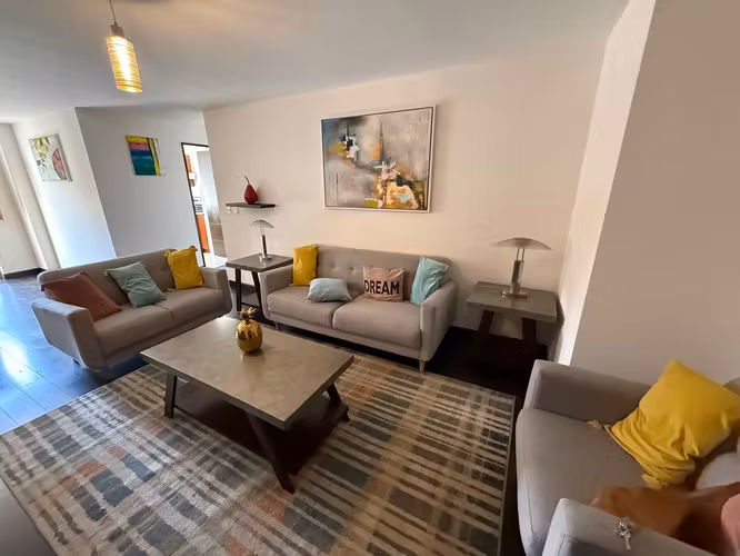 Rento apartamento en Zona 14 EDIFICIO EXCLUSIVO CERCA EUROPLAZA - Imagen 3