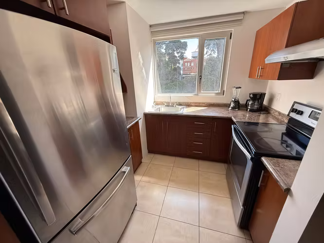 Rento apartamento en Zona 14 EDIFICIO EXCLUSIVO CERCA EUROPLAZA - Imagen 8