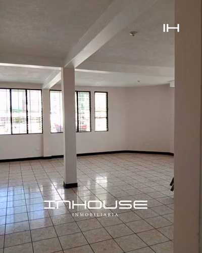 EDIFICIO EN VENTA EN ZONA 5 JARDINES DE LA ASUNCIÓN - Imagen 8