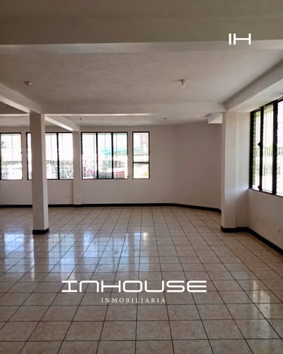 EDIFICIO EN VENTA EN ZONA 5 JARDINES DE LA ASUNCIÓN - Imagen 3