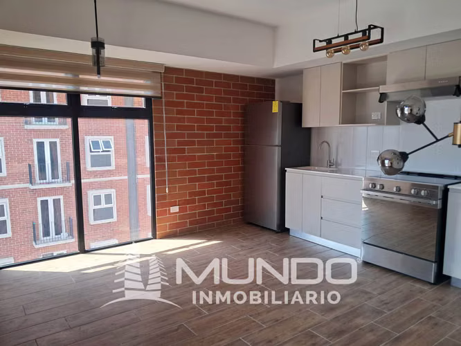 APARTAMENTO EN RENTA EN ZONA 4, FRENTE A IGLESIA YURRITA - Imagen 3