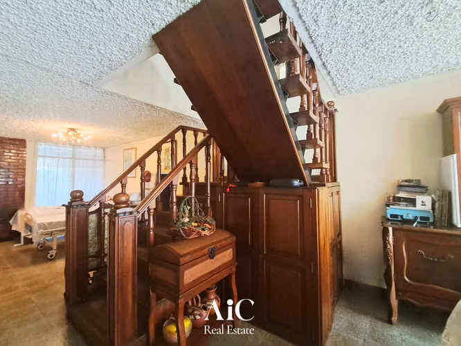 CASA EN VENTA, 4 DORMITORIOS MOLINO DE LAS FLORES - Imagen 3