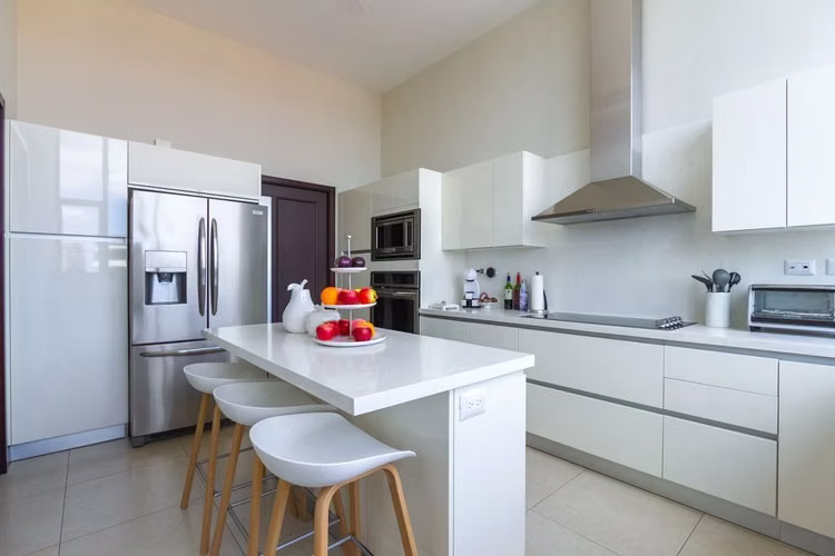VENTA DE PENTHOUSE EN EDIFICIO SANTA INES, ZONA 14 - Imagen 9