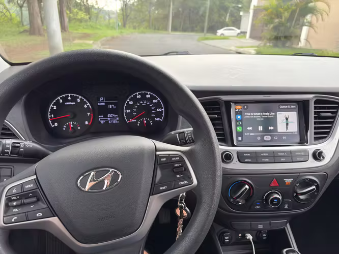 HYUNDAI ACCENT SEL 2019 1.6 - Imagen 5