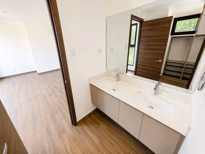 Apartamento en Renta Parque 15 Zona 15 | Amplio, Bodega, area de servicio | PV - Imagen 13