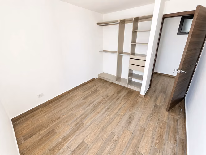 Apartamento en Renta Parque 15 Zona 15 | Amplio, Bodega, area de servicio | PV - Imagen 12