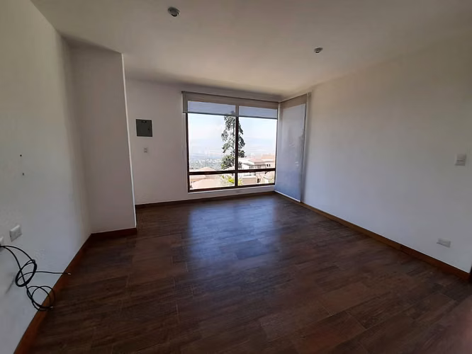 Casa en Renta Alto Valle CAES | 545 m², Amplio Jardín y 4 Dormitorios | PV - Imagen 18